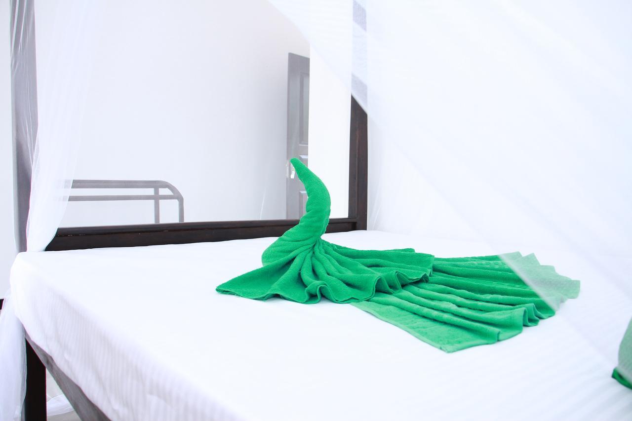 Mirissa White Plaza Hotell Eksteriør bilde