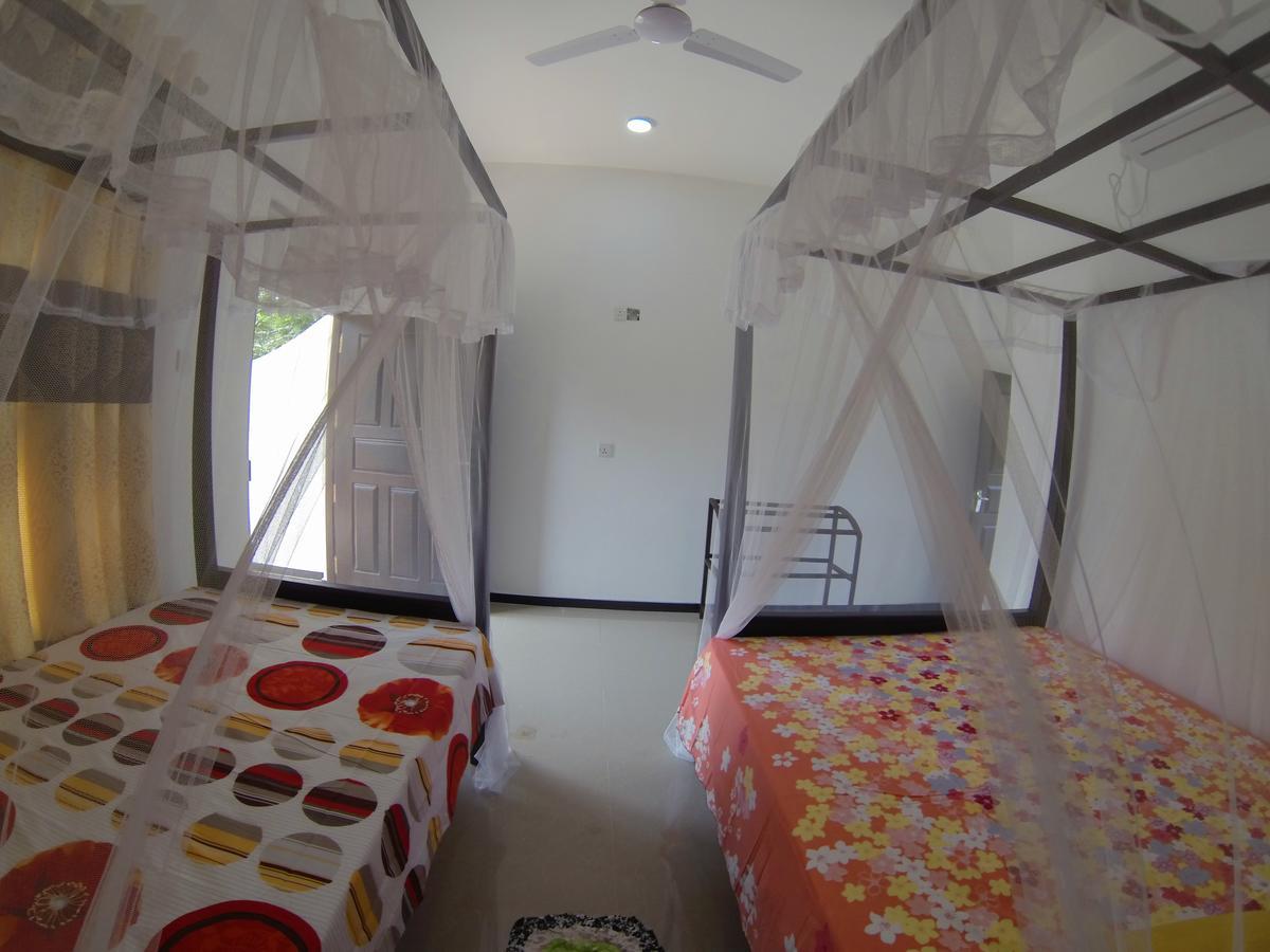 Mirissa White Plaza Hotell Eksteriør bilde