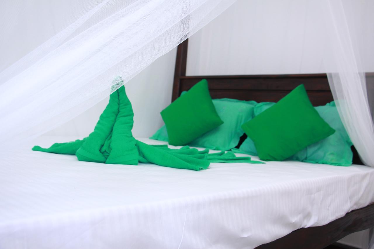 Mirissa White Plaza Hotell Eksteriør bilde