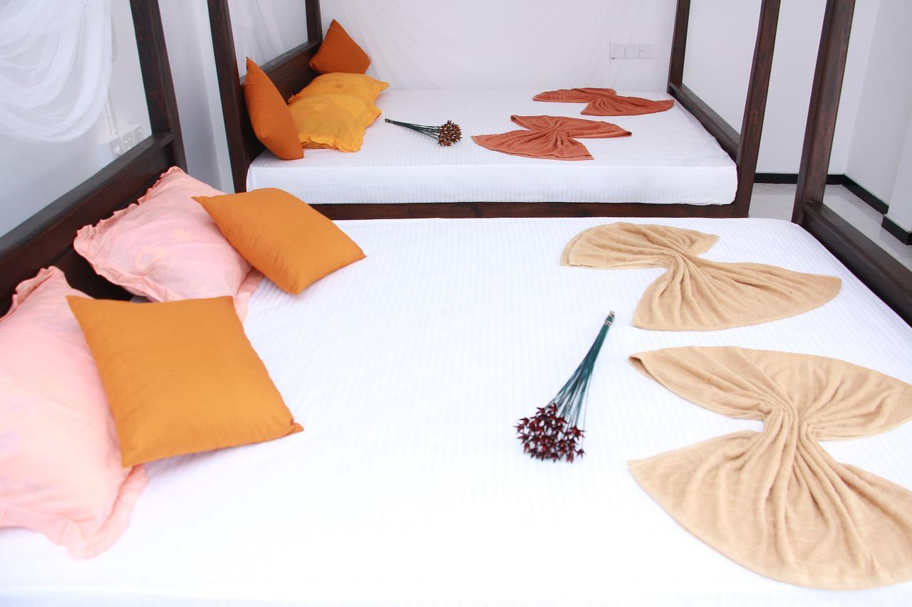 Mirissa White Plaza Hotell Eksteriør bilde